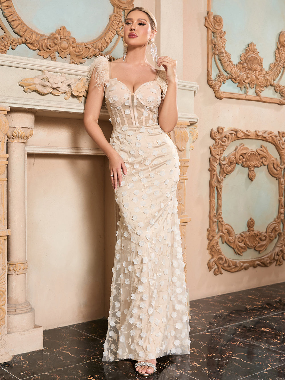 Heavy Work Gowns Sexy Halter Backless Dresses