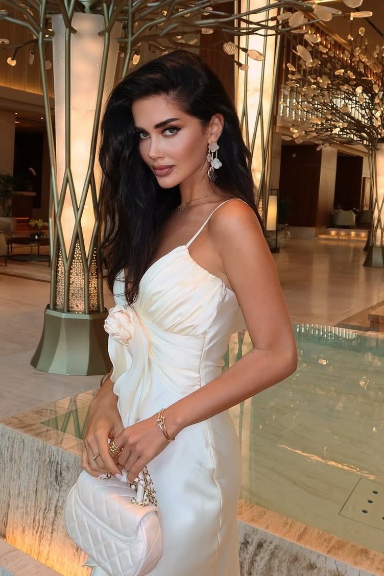 Satin V-neck Spaghetti Strap Ruffled Mermaid Gown