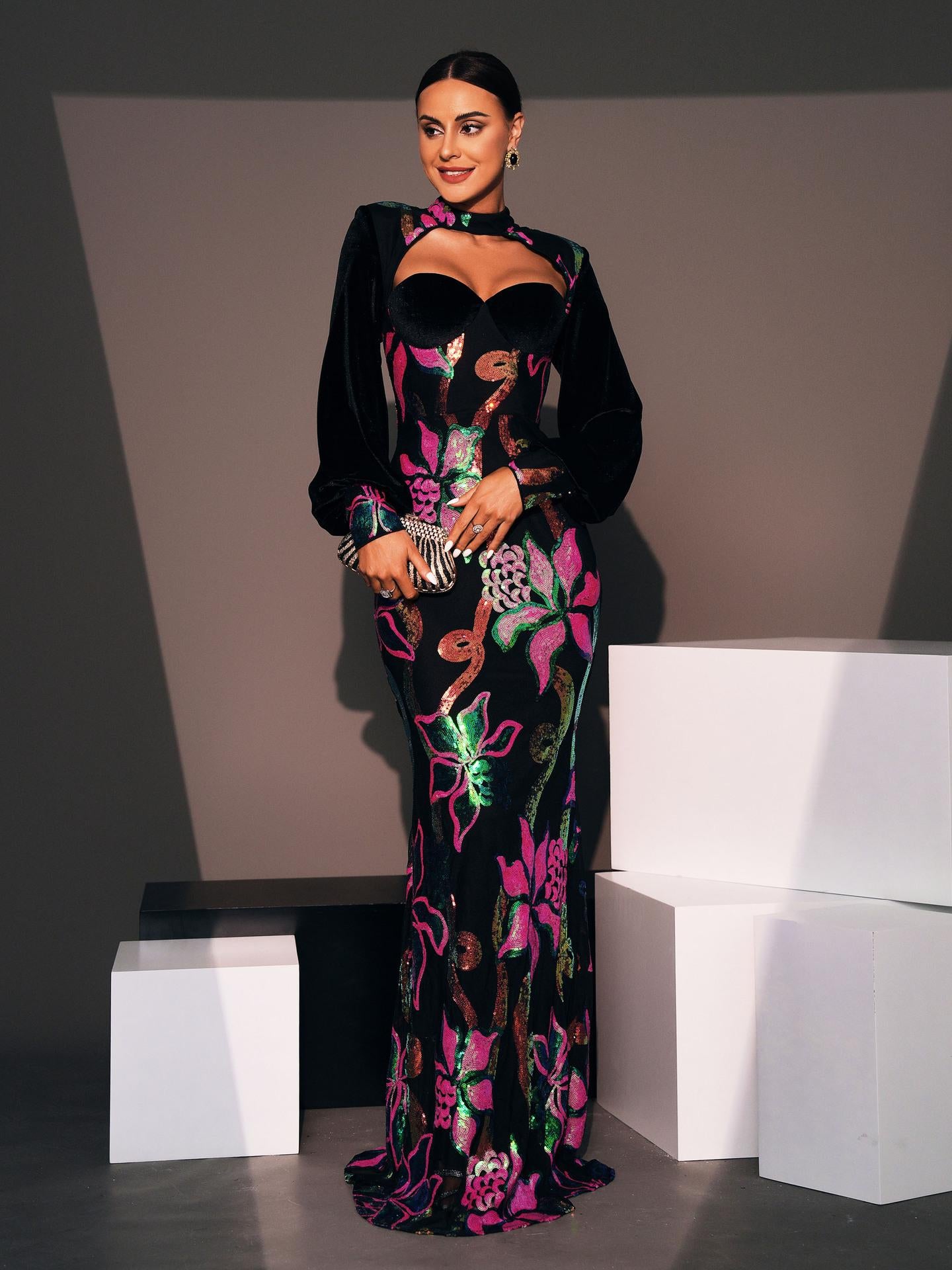 Round Neck Sexy Hollow Out Sequin Dresses
