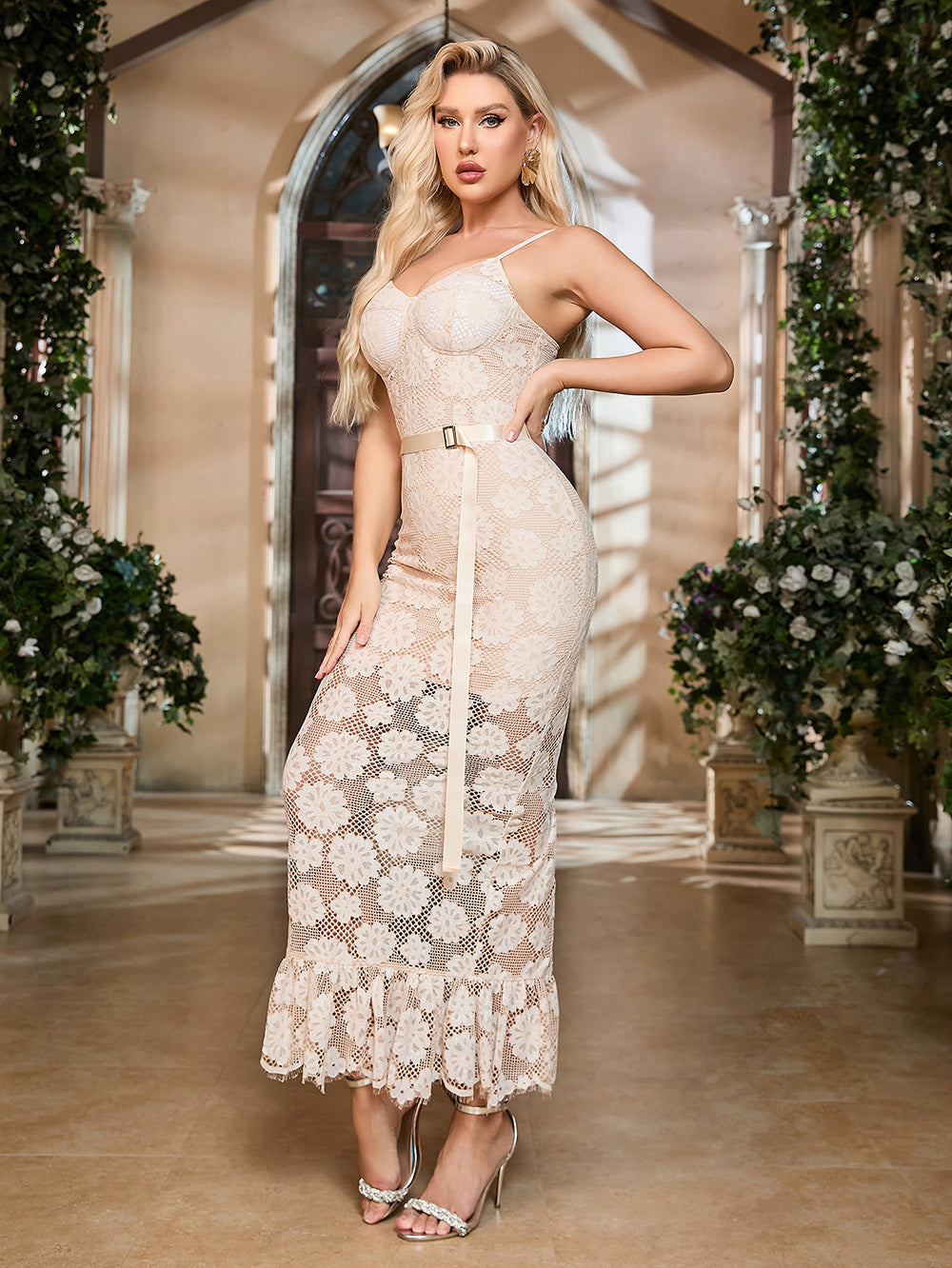 Halter Lace Cubic Flower Back Split Dress
