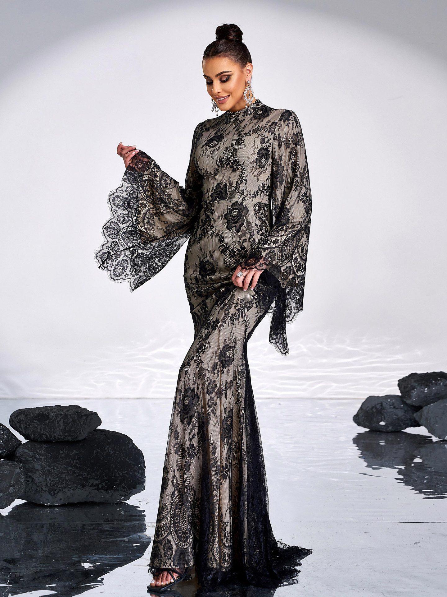 Round Neck Sexy Long Lace Dresses